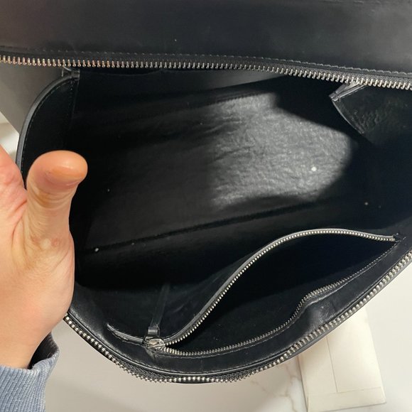 Celine Edge Handbag - Picture 4 of 10